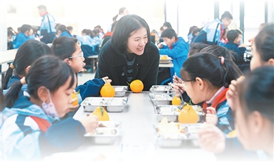 让干部有更多精力抓落实 让企业有更多时间谋发展